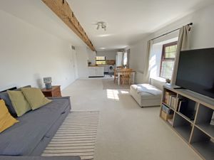 Photo 1- click for photo gallery